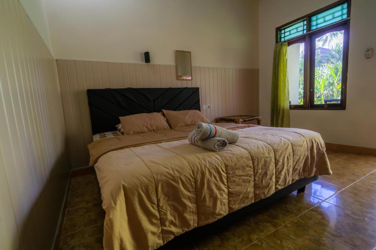 Family Garden Homestay Senggigi Kültér fotó