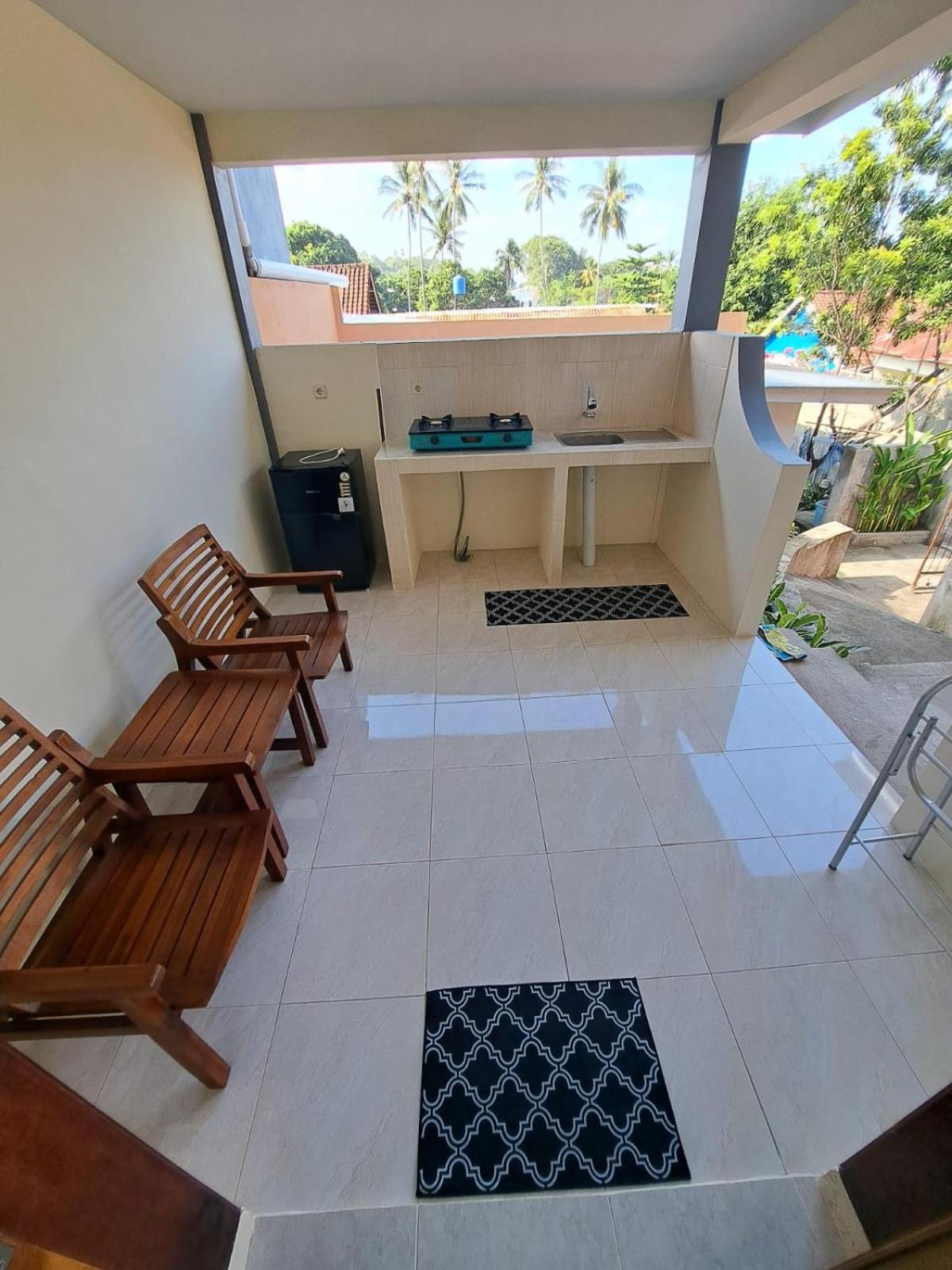 Family Garden Homestay Senggigi Kültér fotó